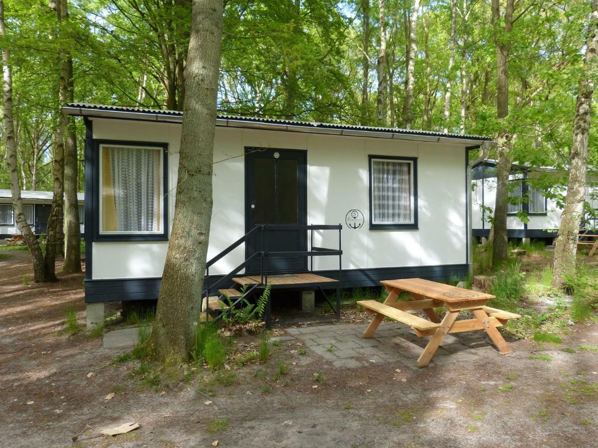 Ddr Bungalow Direkt Am Strand Auf Ruegen Dranske Esterno foto